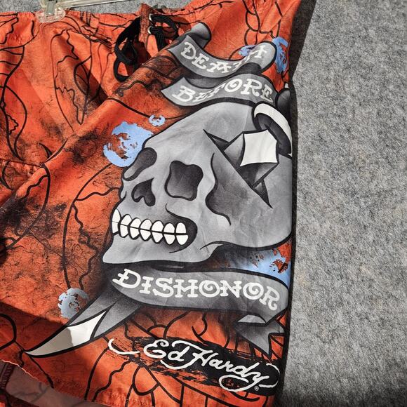 Ed Hardy Shorts Mens Medium Skull Death Before Dishonor Swim Trunks Tattoo - Picture 5 of 8